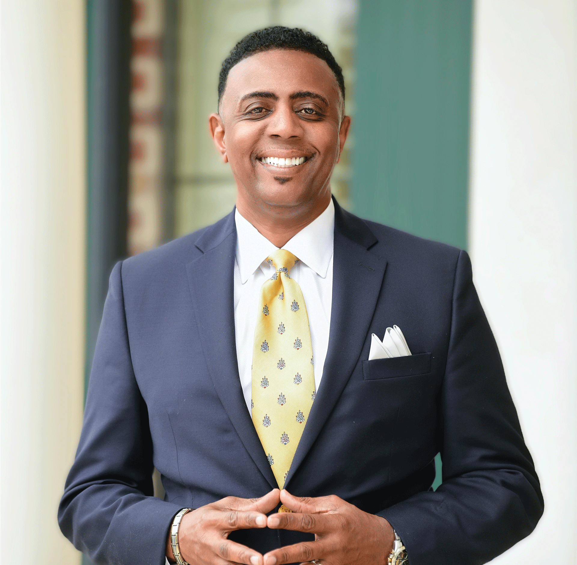 agent with luxury designation